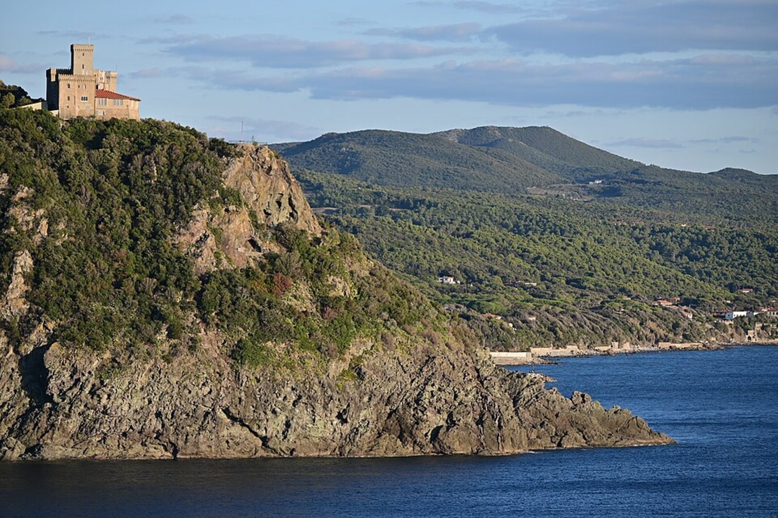 Castello Sonnino e costa livornese